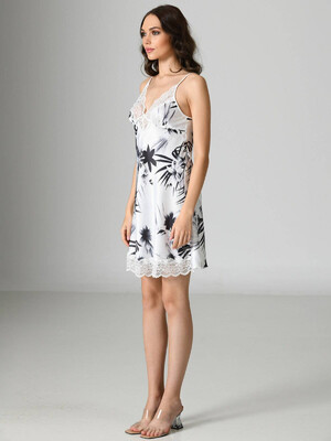 Шёлковая ночная сорочка на бретельках VIENETTA 1611021151