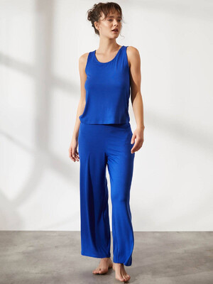 Купить Однотонная майка с широкими бретельками HAYS 36322 в Украина в Lingerie.ua - Одяг для дому та відпочинку, Фото 6