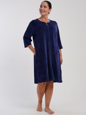 Купить Велюровий жіночий халат великого розміру на блискавці VIENETTA 5070180000 в Украина