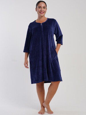 Купить Велюровий жіночий халат великого розміру на блискавці VIENETTA 5070180000 в Украина в Lingerie.ua - Одяг для дому та відпочинку, Фото 3