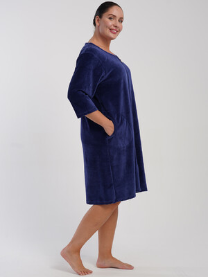 Купить Велюровий жіночий халат великого розміру на блискавці VIENETTA 5070180000 в Украина в Lingerie.ua - Одяг для дому та відпочинку, Фото 4