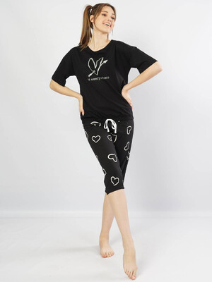 Купить Комплект жіночий з футболки та капрі VIENETTA 1050571806 в Украина в Lingerie.ua - Одяг для дому та відпочинку, Фото 2