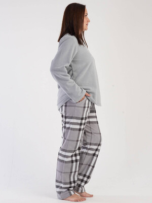 Купить Флисовый домашний костюм с брюками в клетку VIENETTA 3030350188 в Украина в Lingerie.ua - Одяг для дому та відпочинку, Фото 4