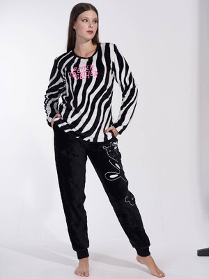 Купить Плюшевый домашний костюм с брюками VIENETTA 3030600419 в Украина в Lingerie.ua - Одяг для дому та відпочинку, Фото 4