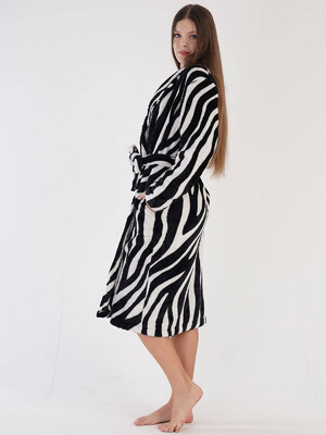 Купить Плюшевый халат с принтом зебра VIENETTA 3051210419 в Украина в Lingerie.ua - Одяг для дому та відпочинку, Фото 4