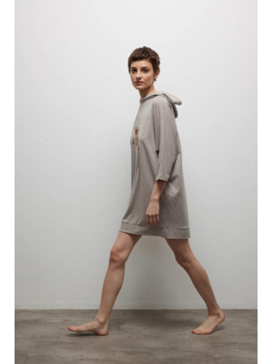 Купить Хлопковая туника оверсайз с капюшоном HAYS 40306 в Украина в Lingerie.ua - Одяг для дому та відпочинку, Фото 2