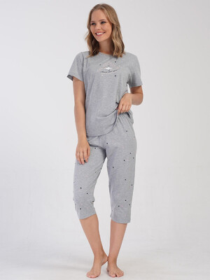 Купить Трикотажный костюм из футболки и капри VIENETTA 4081430495 в Украина в Lingerie.ua - Одяг для дому та відпочинку, Фото 2
