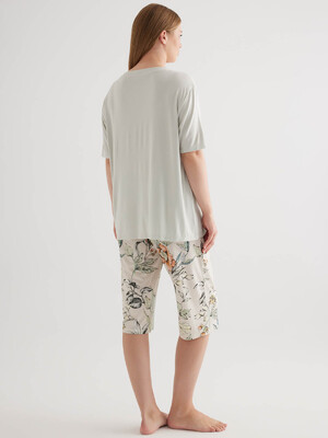 Купить Бавовняний комплект великого розміру з капрі HAYS 50509 в Украина в Lingerie.ua - Одяг для дому та відпочинку, Фото 5