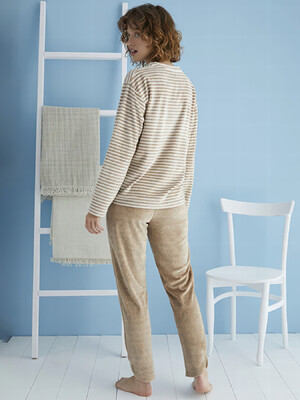 Купить Велюровый домашний костюм с брюками SEVIM 13382 в Украина в Lingerie.ua - Одяг для дому та відпочинку, Фото 3