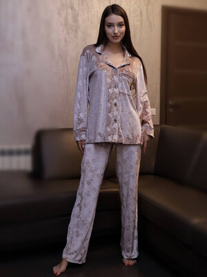 Купить Бархатная пижама классическая с длинным рукавом LINGERIE 170700 в Украина в Lingerie.ua - Одяг для дому та відпочинку, Фото 1