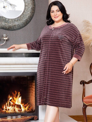 Купить Велюровий халат великого розміру на блискавці COCOON U22-1086 в Украина в Lingerie.ua - Одяг для дому та відпочинку, Фото 1