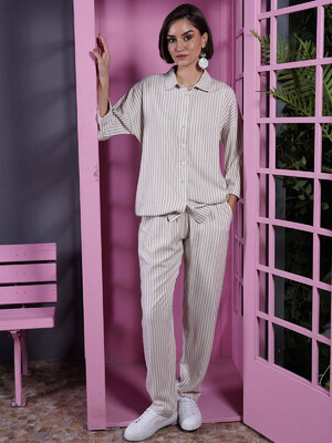 Купить Штапельный костюм с рубашкой и брюками VIENETTA PLUS 3114500035 в Украина в Lingerie.ua - Одяг для дому та відпочинку, Видео