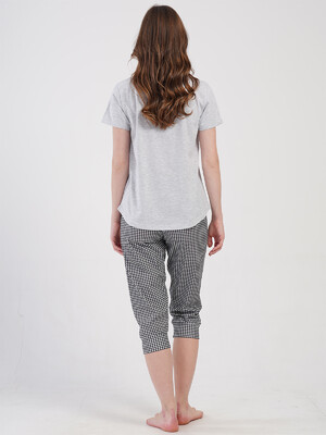 Купить Хлопковый комплект из футболки и капри VIENETTA 4085036331 в Украина в Lingerie.ua - Одяг для дому та відпочинку, Фото 3