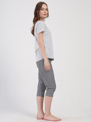 Купить Хлопковый комплект из футболки и капри VIENETTA 4085036331 в Украина в Lingerie.ua - Одяг для дому та відпочинку, Фото 5