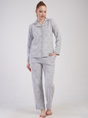 Купить Класична жіноча піжама на ґудзиках VIENETTA 5010240000 в Украина в Lingerie.ua - Одяг для дому та відпочинку, Фото 3