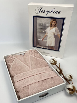 Махровий халат з гіпюровими рукавами MAISON D'OR Josephine