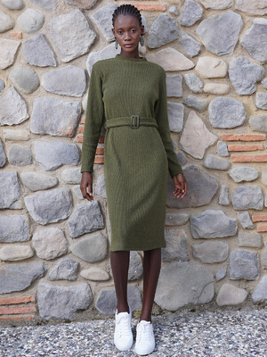 Купить Вязаное платье с поясом VIENETTA 4050540000 в Украина в Lingerie.ua - Одяг для дому та відпочинку, Фото 2