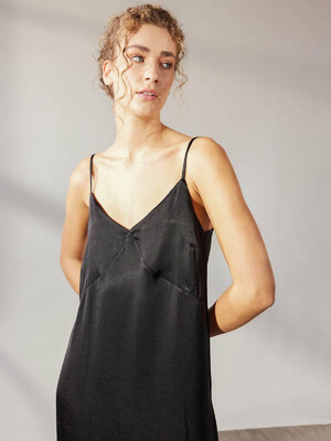 Купить Шелковая ночная сорочка на бретельках HAYS 36505 в Украина в Lingerie.ua - Одяг для дому та відпочинку, Фото 5