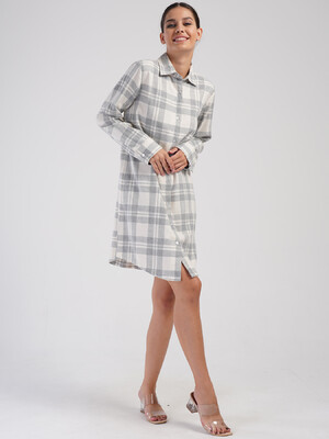 Купить Хлопковый халат на пуговицах с длинным рукавом VIENETTA PLUS 4051130000 в Украина в Lingerie.ua - Одяг для дому та відпочинку, Фото 1