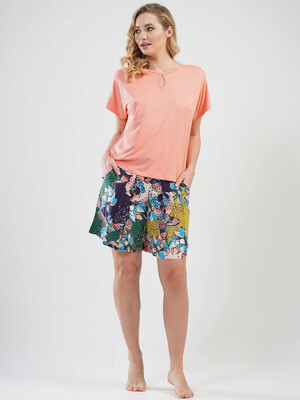 Купить Пижама из вискозы с шортами VIENETTA 1110699658 в Украина в Lingerie.ua - Одяг для дому та відпочинку, Фото 2