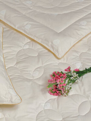 Купить Одеяло из овечей шерсти F TAС KUPON YUN 195*215  в Украина в Lingerie.ua - Одяг для дому та відпочинку, Фото 1