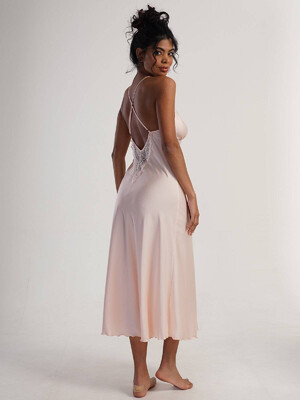 Купить Шелковый длинный пеньюар на бретельках VIENETTA 1612162180 в Украина в Lingerie.ua - Одяг для дому та відпочинку, Фото 2