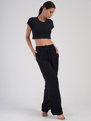 Купить Черные женские брюки из вискозы VIENETTA PLUS 4053250000 в Украина в Lingerie.ua - Одяг для дому та відпочинку, Фото 4