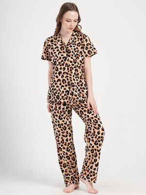 Купить Хлопковая классическая пижама с коротким рукавом VIENETTA 4091064962 в Украина в Lingerie.ua - Одяг для дому та відпочинку, Фото 4