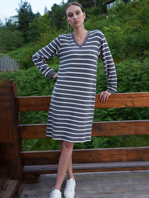 Купить Сукня прямого крою з довгим рукавом VIENETTA 4050580000 в Украина в Lingerie.ua - Одяг для дому та відпочинку, Фото 5