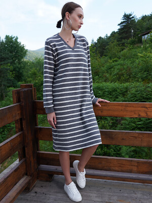 Купить Сукня прямого крою з довгим рукавом VIENETTA 4050580000 в Украина в Lingerie.ua - Одяг для дому та відпочинку, Фото 7