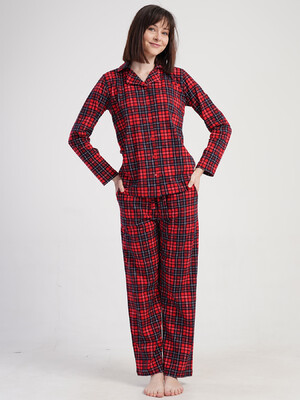 Купить Хлопковая женская классическая пижама в клетку VIENETTA 5010353029 в Украина в Lingerie.ua - Одяг для дому та відпочинку, Фото 3