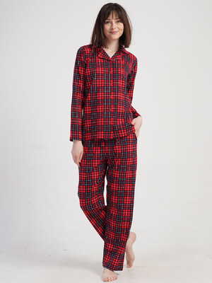Купить Хлопковая женская классическая пижама в клетку VIENETTA 5010353029 в Украина в Lingerie.ua - Одяг для дому та відпочинку, Фото 7
