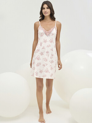 Ночная сорочка короткая на тонких бретельках SEVIM 16705