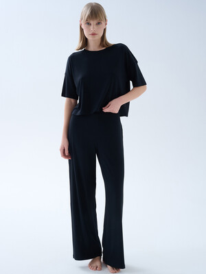 Купить Літній комплект з футболки та штанів HAYS 70325 в Украина в Lingerie.ua - Одяг для дому та відпочинку, Фото 3