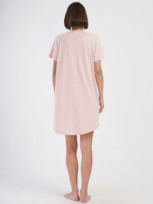 Купить Бавовняна туніка великого розміру з коротким рукавом VIENETTA 4053490000 в Украина в Lingerie.ua - Одяг для дому та відпочинку, Фото 2