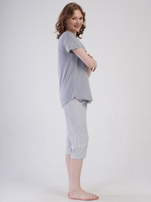 Купить Бавовняний літній комплект з капрі VIENETTA 4080252838 в Украина в Lingerie.ua - Одяг для дому та відпочинку, Фото 3
