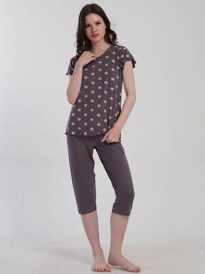 Літній комплект з віскози з капрі VIENETTA 5032870323