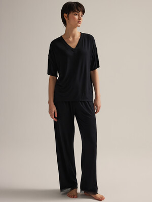 Домашній комплект з віскози зі штанами HAYS 62626