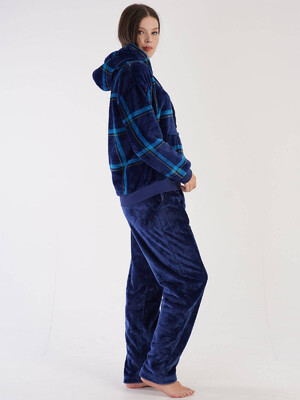 Купить Теплый костюм из велсофта с худи VIENETTA 3030880256 в Украина в Lingerie.ua - Одяг для дому та відпочинку, Фото 3