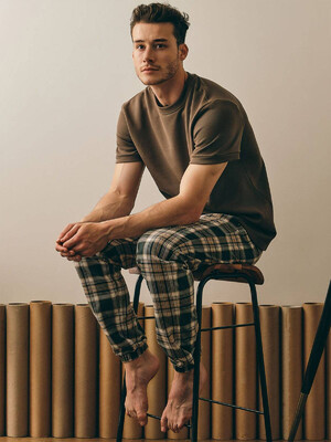 Купить Хлопковая пижама с брюками в клетку HAYS 27507 в Украина в Lingerie.ua - Одяг для дому та відпочинку, Фото 16