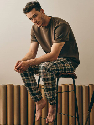 Купить Хлопковая пижама с брюками в клетку HAYS 27507 в Украина в Lingerie.ua - Одяг для дому та відпочинку, Фото 5