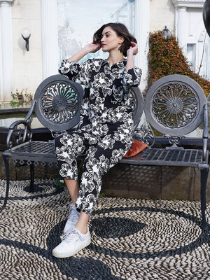 Купить Штапельний літній костюм із брюками VIENETTA PLUS 3114573529 в Украина в Lingerie.ua - Одяг для дому та відпочинку, Фото 2