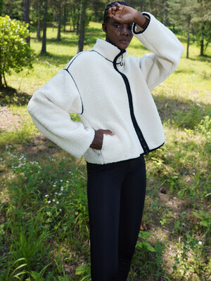 Купить Меховая короткая женская куртка VIENETTA PLUS 4051150000 в Украина в Lingerie.ua - Одяг для дому та відпочинку, Фото 2