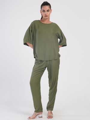 Купить Літній костюм жіночий великого розміру VIENETTA PLUS 4050980000 в Украина