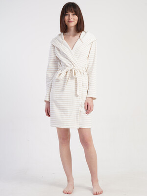 Купить Байковый халат женский на запах с капюшоном VIENETTA 5010430000 в Украина в Lingerie.ua - Одяг для дому та відпочинку, Фото 3