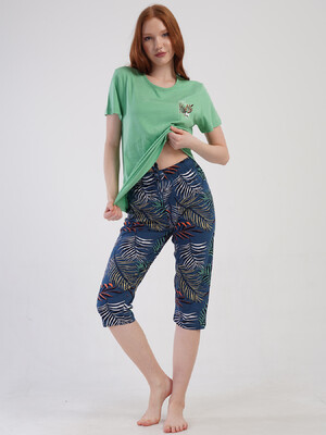 Купить Бавовняний комплект великого розміру з капрі VIENETTA 4092275136 в Украина в Lingerie.ua - Одяг для дому та відпочинку, Фото 5