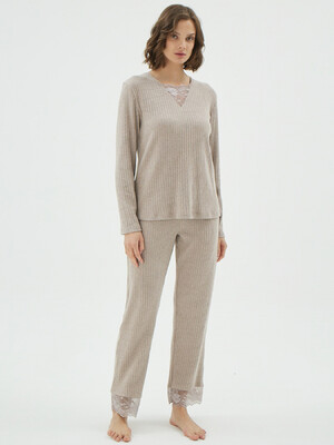 Домашний комплект с кружевом SEVIM 16976