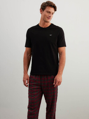 Домашний хлопковый комплект из футболки и брюк HAYS 40485