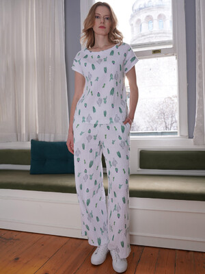 Купить Мусліновий літній костюм жіночий з брюками VIENETTA 4120250498 в Украина